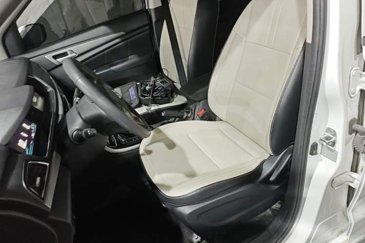 Used CHANGAN KAICHENG Changxing EV 2022 Luxury Model 5 Seats Left Front Seat