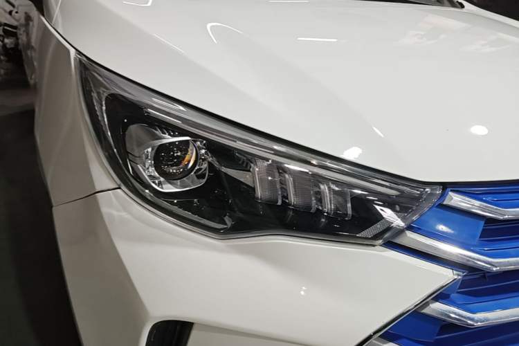 Used CHANGAN KAICHENG Changxing EV 2022 Luxury Model 5 Seats Right Front Headlight