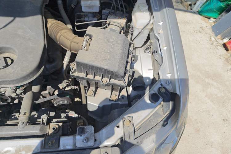 Used CHANGAN KAICHENG F300 2022 1.5L "True Fragrance" Long-Wheelbase DAM15KL Engine Bay Left