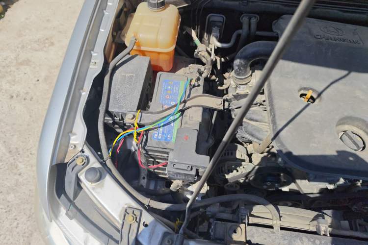 Used CHANGAN KAICHENG F300 2022 1.5L "True Fragrance" Long-Wheelbase DAM15KL Engine Bay Right