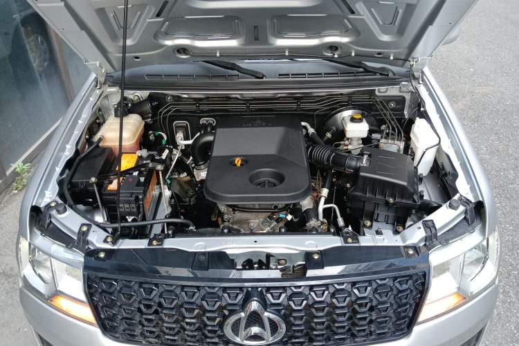 Used CHANGAN KAICHENG F300 2022 1.5L "True Fragrance" Long-Wheelbase DAM15KL Engine Bay