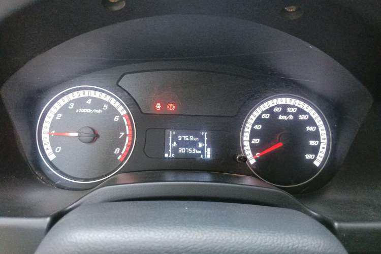 Used CHANGAN KAICHENG F300 2022 1.5L "True Fragrance" Long-Wheelbase DAM15KL Instrument Cluster