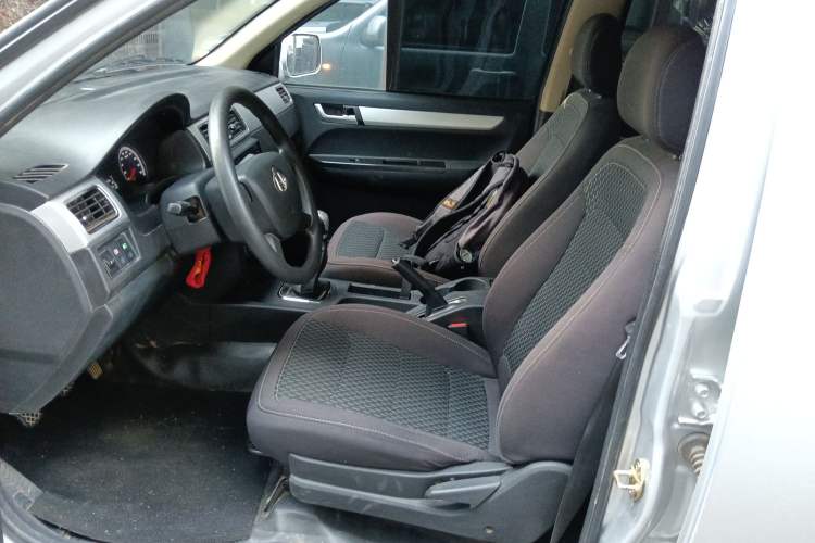 Used CHANGAN KAICHENG F300 2022 1.5L "True Fragrance" Long-Wheelbase DAM15KL Left Front Seat