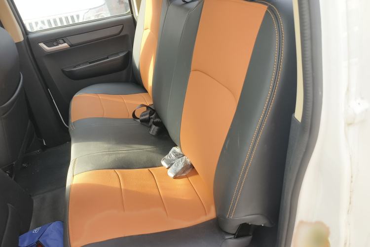 Used CHANGAN KAICHENG F300 2022 1.5L True-Scent Version Standard Wheelbase DAM15KL Interior 1