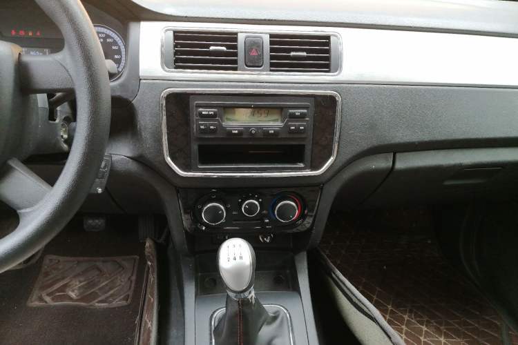 Used CHANGAN KAICHENG F300 2022 1.5L "True Fragrance" Long-Wheelbase DAM15KL Audio And AC Panel