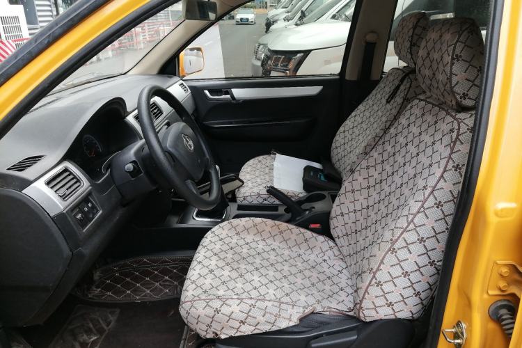 Used CHANGAN KAICHENG F300 2022 1.5L "True Fragrance" Long-Wheelbase DAM15KL Left Front Seat