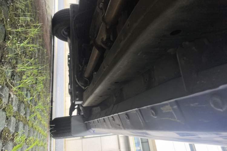 Used CHANGAN KAICHENG F70 2020 2.4T Gasoline Two-Wheel Drive Luxury Version China VI Standard Short Wheelbase 4K22D4T Chassis Rear Right