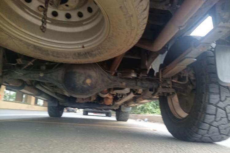 Used CHANGAN KAICHENG F70 2020 2.5T Diesel 4x4 Executive Version China VI Standard Short Wheelbase JE4D25 Chassis Rear