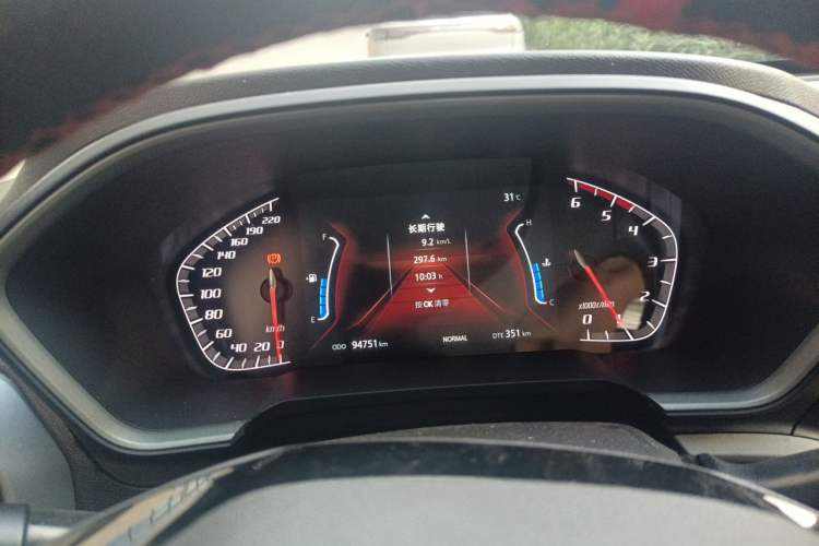 Used CHANGAN KAICHENG F70 2020 2.5T Diesel 4x4 Executive Version China VI Standard Short Wheelbase JE4D25 Instrument Cluster