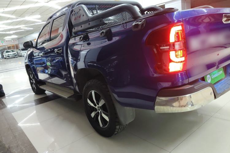 Used CHANGAN KAICHENG F70 2021 2.4T Gasoline Automatic 4x4 Executive Version Standard Wheelbase 4K22D4T Exterior 3