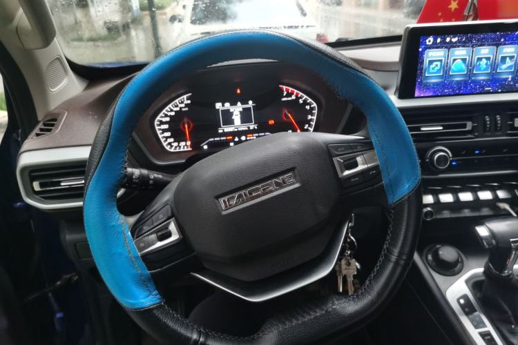 Used CHANGAN KAICHENG F70 2021 2.4T Gasoline Automatic 4x4 Sporty Trim Standard Wheelbase 4K22D4T Steering Wheel