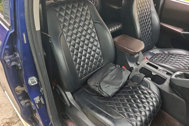 Used CHANGAN KAICHENG F70 2022 2.4T Gasoline Automatic 4x4 Excellence Edition Standard Wheelbase 4K22D4T Right Front Seat