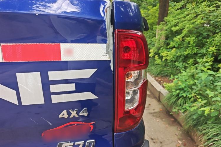 Used CHANGAN KAICHENG F70 2022 2.4T Gasoline Automatic 4x4 Excellence Edition Standard Wheelbase 4K22D4T Right Rear Taillight