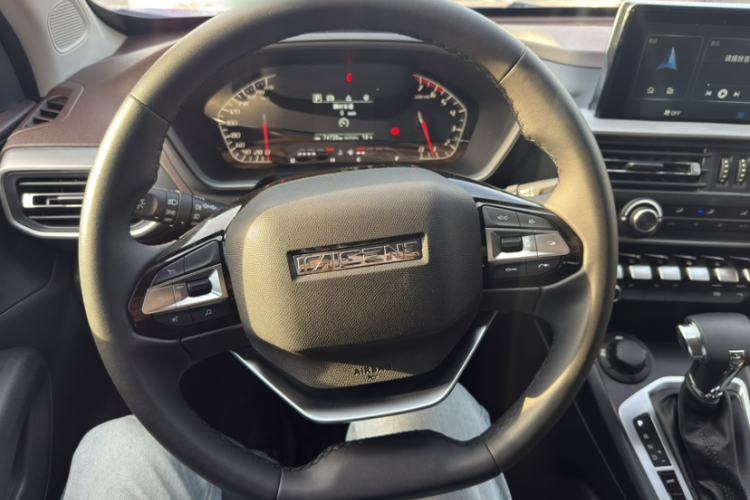 Used CHANGAN KAICHENG F70 2022 2.4T Gasoline Automatic 4x4 Excellence Edition Standard Wheelbase 4K22D4T Steering Wheel