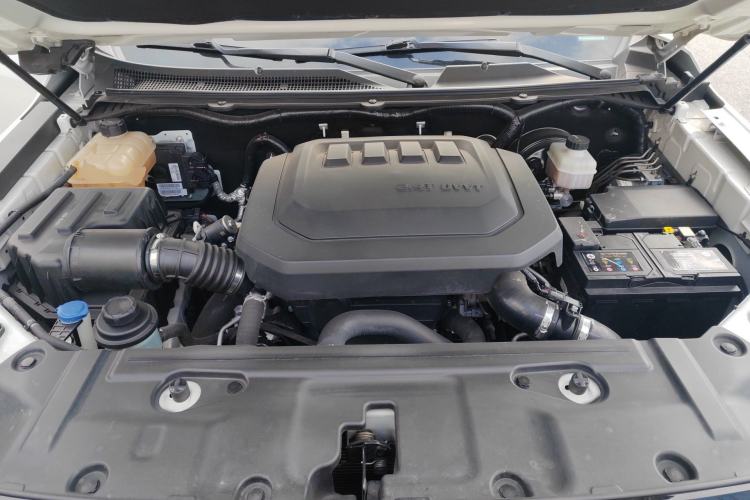 Used CHANGAN KAICHENG F70 2022 2.4T Gasoline Automatic 4x4 Overland Edition Standard Wheelbase 4K22D4T Engine Bay
