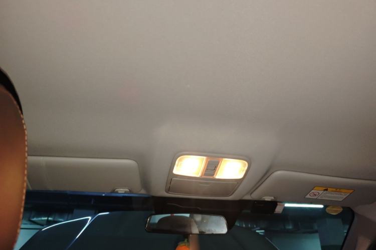 Used CHANGAN KAICHENG F70 2022 2.4T Gasoline Automatic 4x4 Overland Edition Standard Wheelbase 4K22D4T Headliner