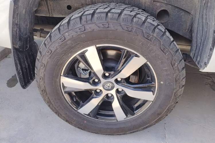 Used CHANGAN KAICHENG F70 2022 2.4T Gasoline Manual 4x4 Executive Version Standard Wheelbase 4K22D4T Right Rear Wheel Hub