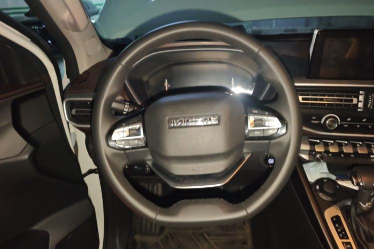Used CHANGAN KAICHENG F70 2022 2.4T Gasoline Automatic 4x4 Overland Edition Standard Wheelbase 4K22D4T Steering Wheel