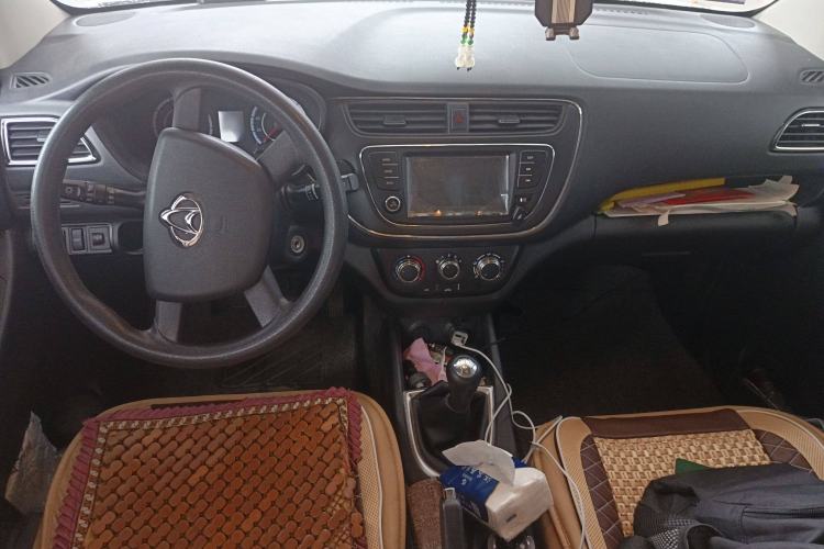 Used CHANGAN KAICHENG Ounuo S 2021 1.5L Ono S Smart Edition Dual-Steaming Air-Conditioned Bus JL473QG Center Console