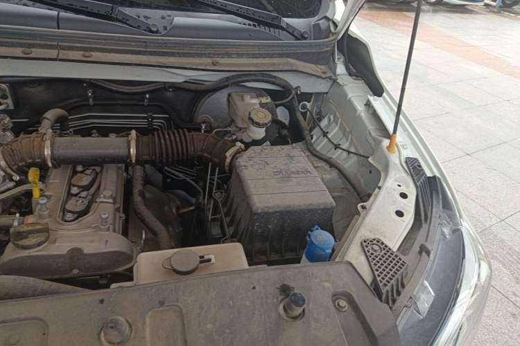Used CHANGAN KAICHENG Ounuo S 2021 1.5L Ono S Smart Edition Dual-Steaming Air-Conditioned Bus JL473QG Engine Bay Left