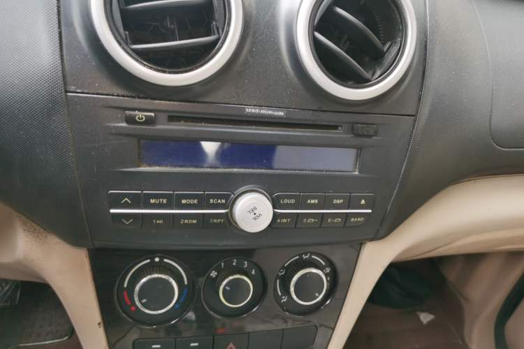 Used CHANGAN KAICHENG Ounuo S 2012 1.5L Elite Version Audio And AC Panel