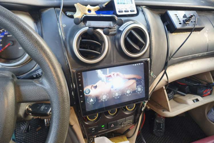 Used CHANGAN KAICHENG Ounuo S 2012 1.5L Standard Version Audio And AC Panel