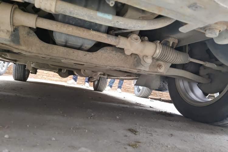 Used CHANGAN KAICHENG Ounuo S 2012 1.5L Elite Version Chassis Front