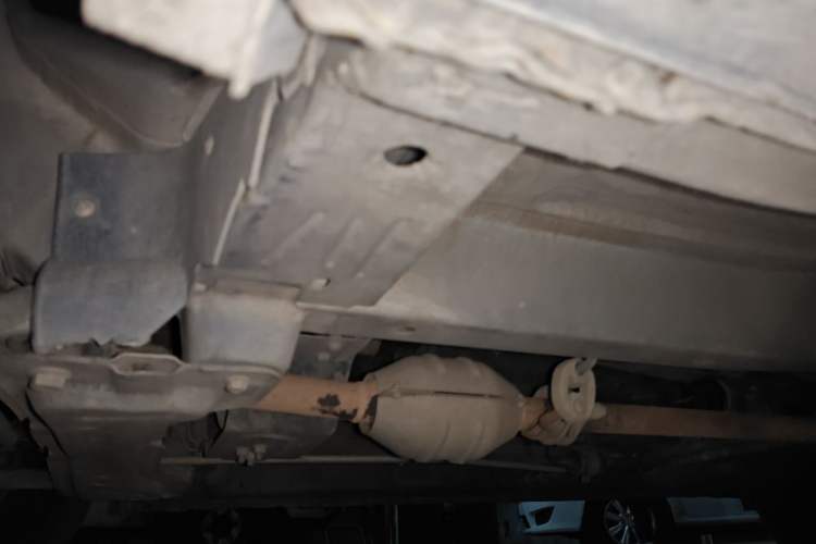 Used CHANGAN KAICHENG Ounuo S 2012 1.3L Elite Version Chassis Front Left