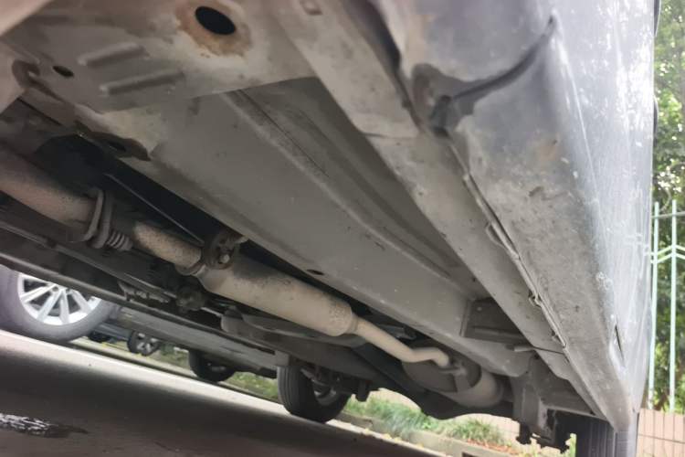 Used CHANGAN KAICHENG Ounuo S 2012 1.3L Base Version Chassis Front Left