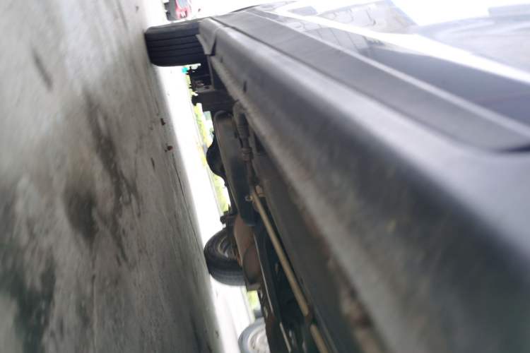 Used CHANGAN KAICHENG Ounuo S 2012 1.5L Elite Version Chassis Front Right