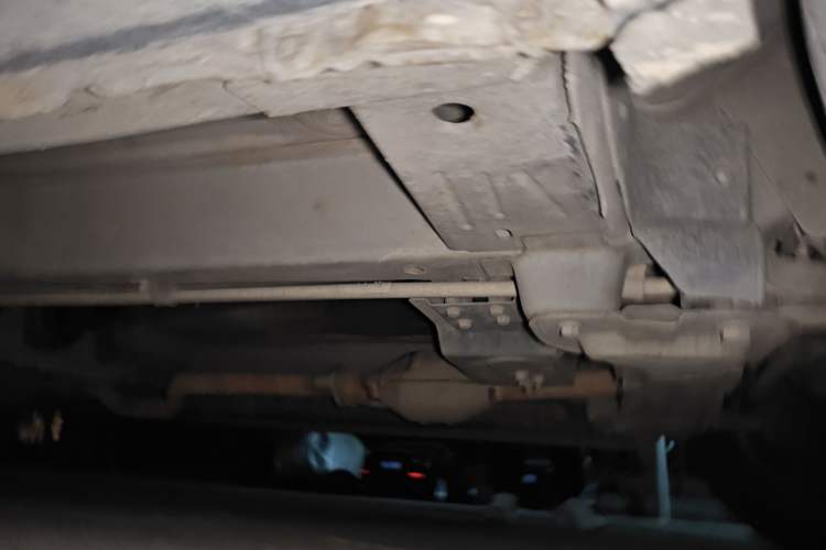 Used CHANGAN KAICHENG Ounuo S 2012 1.3L Elite Version Chassis Front Right