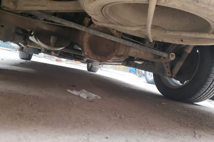 Used CHANGAN KAICHENG Ounuo S 2012 1.5L Elite Version Chassis Rear