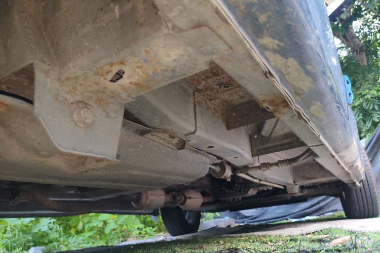 Used CHANGAN KAICHENG Ounuo S 2012 1.5L Standard Version Chassis Rear Right