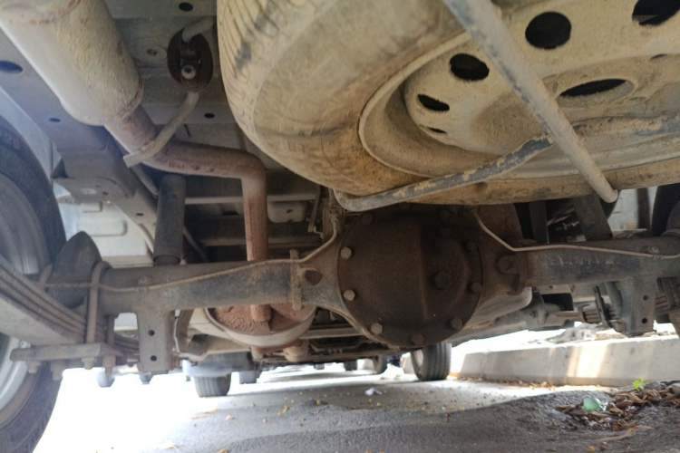 Used CHANGAN KAICHENG Ounuo S 2012 1.5L Standard Version Chassis Rear