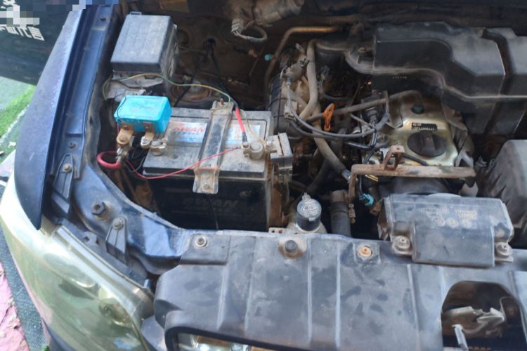 Used CHANGAN KAICHENG Ounuo S 2012 1.5L Standard Version Engine Bay Right