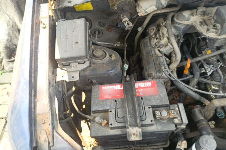 Used CHANGAN KAICHENG Ounuo S 2012 1.5L Standard Version Engine Bay Right