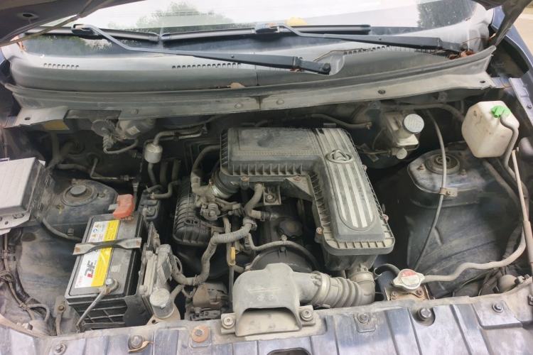 Used CHANGAN KAICHENG Ounuo S 2012 1.3L Base Version Engine Bay