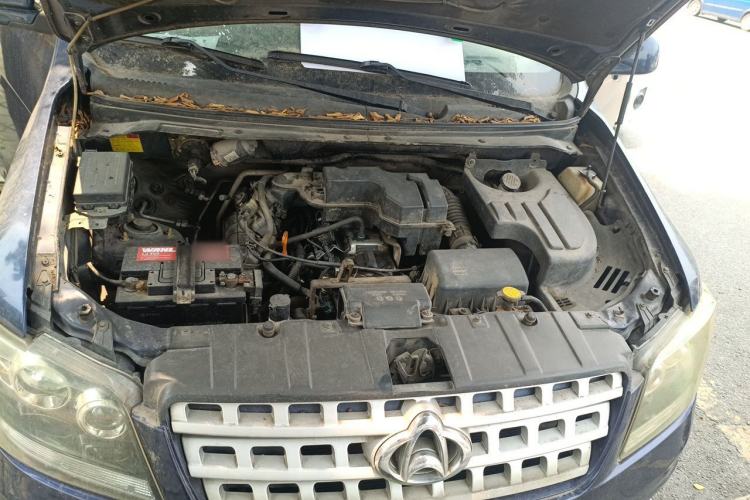 Used CHANGAN KAICHENG Ounuo S 2012 1.5L Standard Version Engine Bay