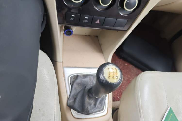 Used CHANGAN KAICHENG Ounuo S 2012 1.5L Elite Version Gear Lever