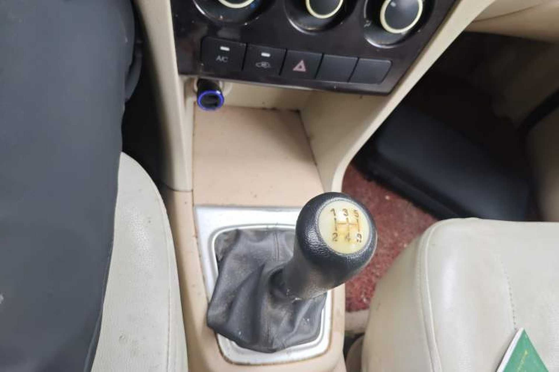 Used CHANGAN KAICHENG Ounuo S 2012 1.5L Elite Version Gear Lever