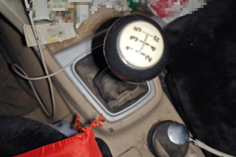 Used CHANGAN KAICHENG Ounuo S 2012 1.3L Elite Version Gear Lever
