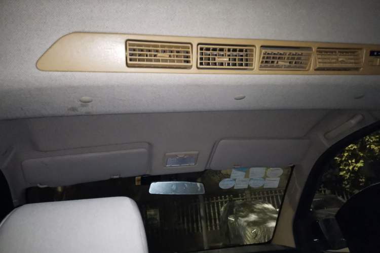 Used CHANGAN KAICHENG Ounuo S 2012 1.5L Standard Version Headliner