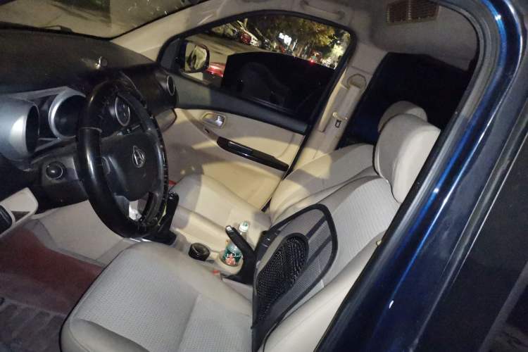 Used CHANGAN KAICHENG Ounuo S 2012 1.5L Standard Version Left Front Seat