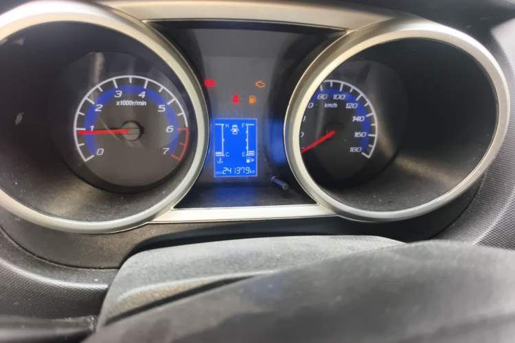 Used CHANGAN KAICHENG Ounuo S 2012 1.3L Base Version Odometer Close Up