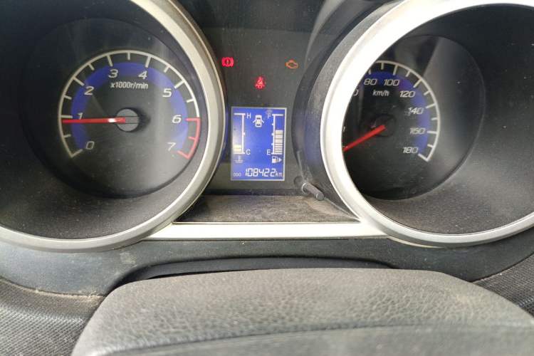 Used CHANGAN KAICHENG Ounuo S 2012 1.5L Standard Version Odometer Close Up
