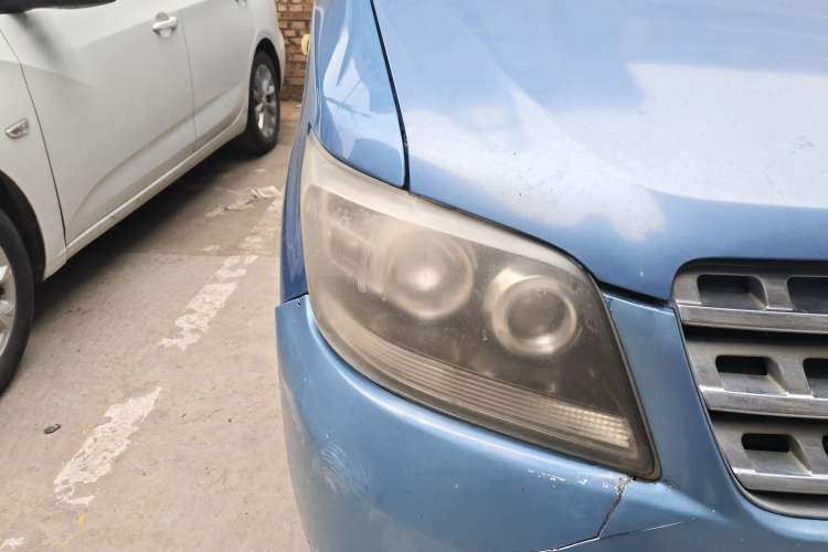 Used CHANGAN KAICHENG Ounuo S 2012 1.5L Elite Version Right Front Headlight