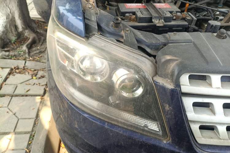 Used CHANGAN KAICHENG Ounuo S 2012 1.5L Standard Version Right Front Headlight