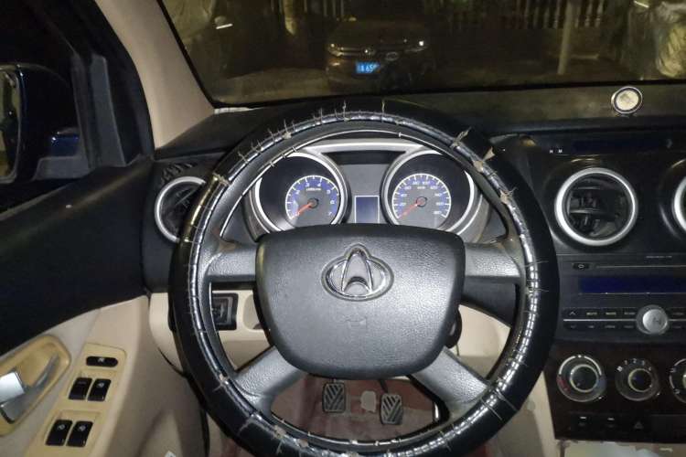 Used CHANGAN KAICHENG Ounuo S 2012 1.5L Standard Version Steering Wheel
