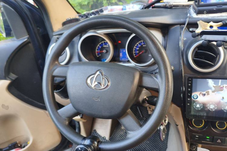 Used CHANGAN KAICHENG Ounuo S 2012 1.5L Standard Version Steering Wheel