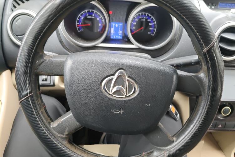 Used CHANGAN KAICHENG Ounuo S 2012 1.5L Elite Version Steering Wheel